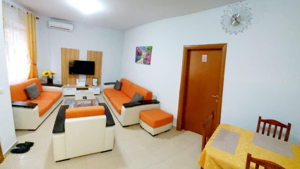 Skanderbeg Square Apartments Tirana Exterior foto